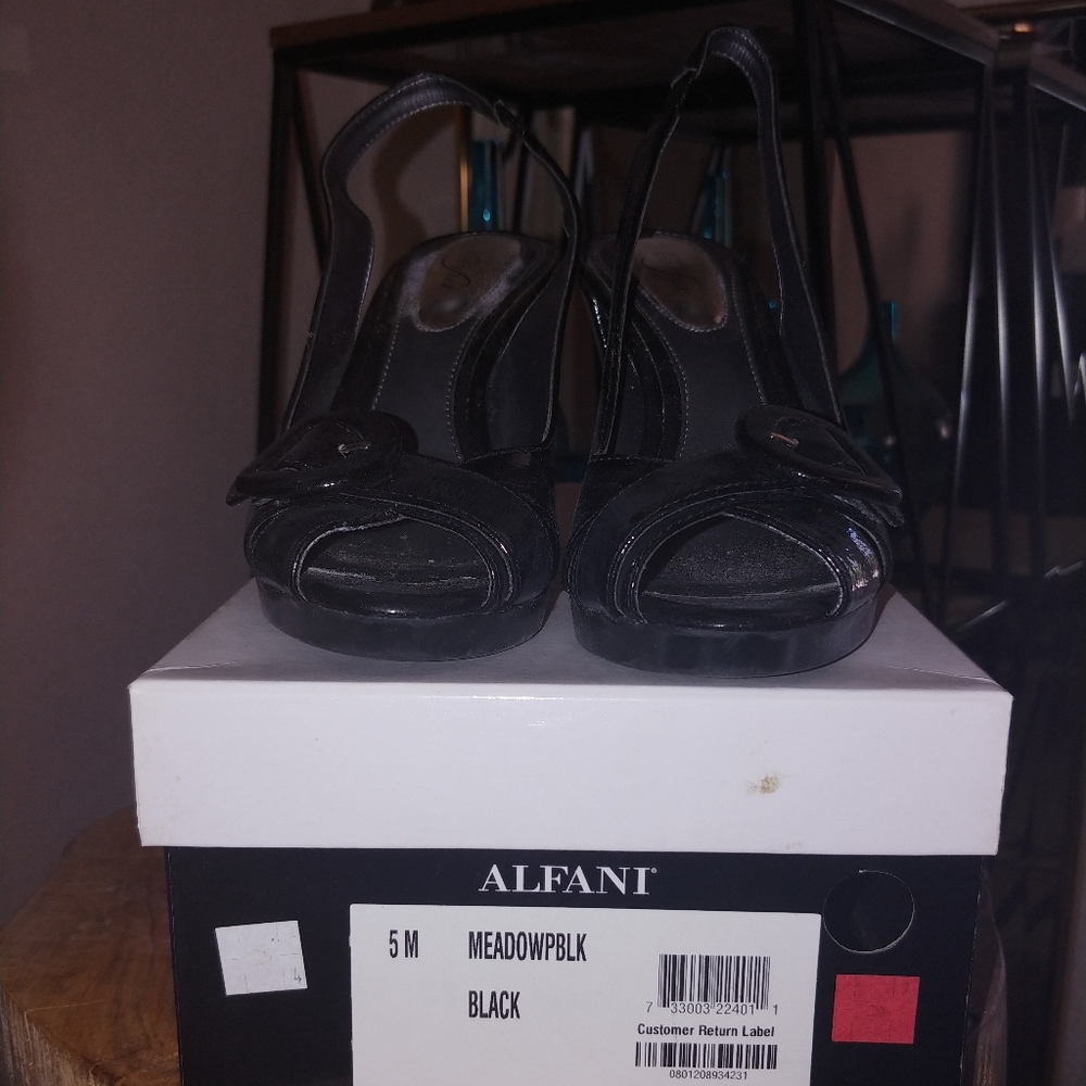 Alfani step n flex size 5.5